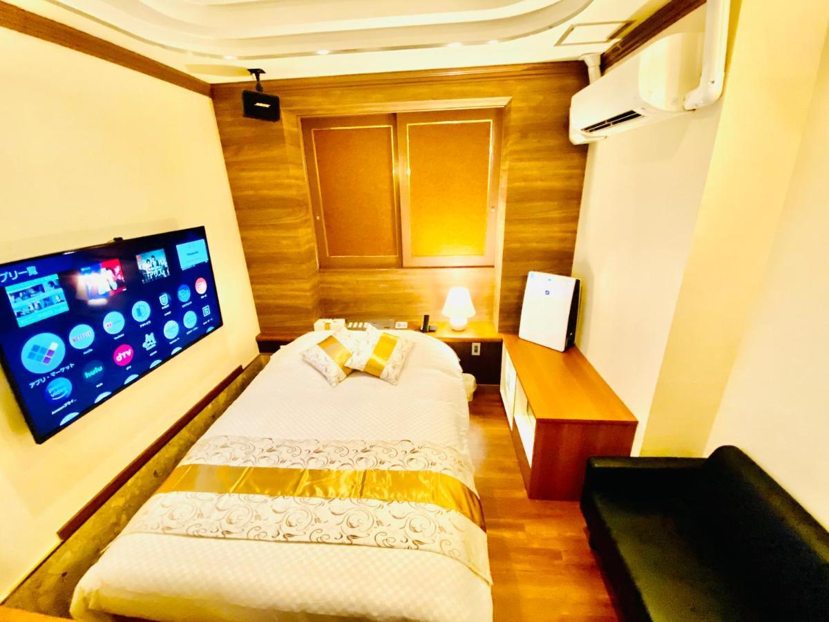 Hotel Crystal 大人専用 Tóquio Exterior foto
