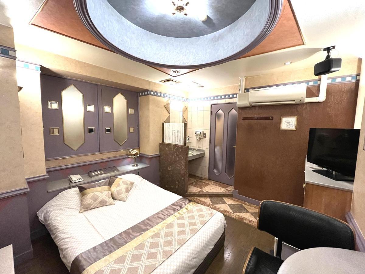 Hotel Crystal 大人専用 Tóquio Exterior foto
