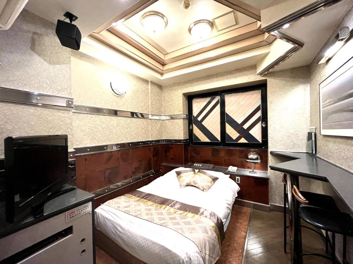 Hotel Crystal 大人専用 Tóquio Exterior foto