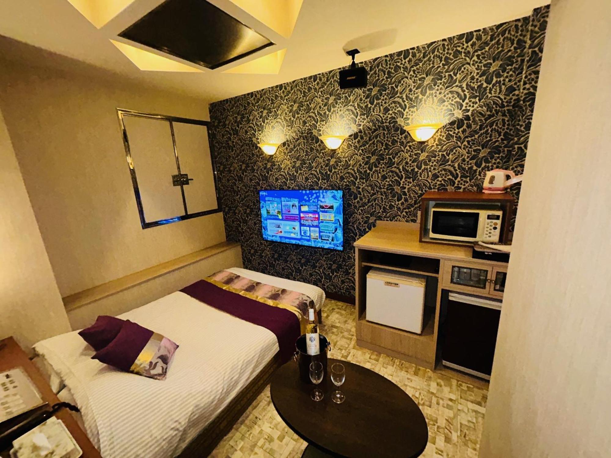 Hotel Crystal 大人専用 Tóquio Exterior foto